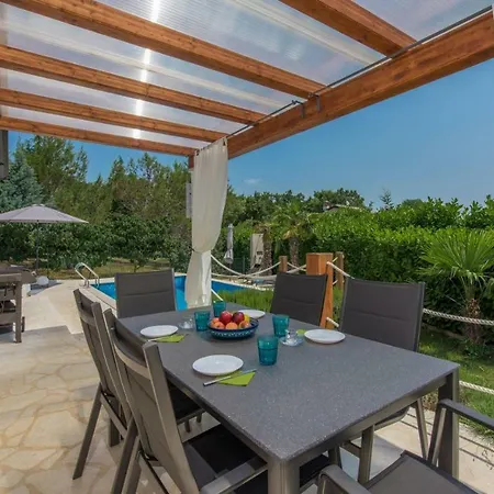 Villa Joy
