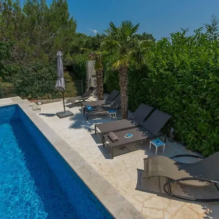 Joy Villa Nova Vas (Porec)